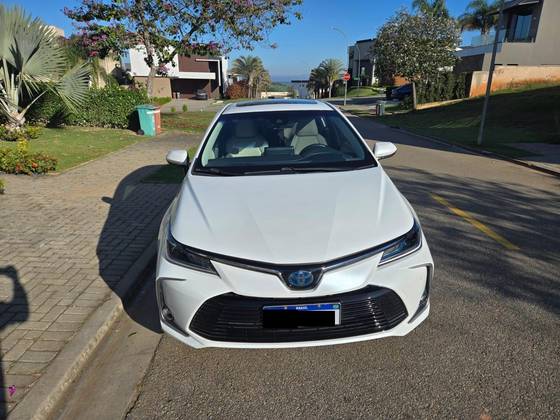 TOYOTA COROLLA 1.8 VVT-I HYBRID FLEX ALTIS PREMIUM CVT TOYOTA COROLLA 1.8 VVT-I HYBRID FLEX ALTIS PREMIUM CVT